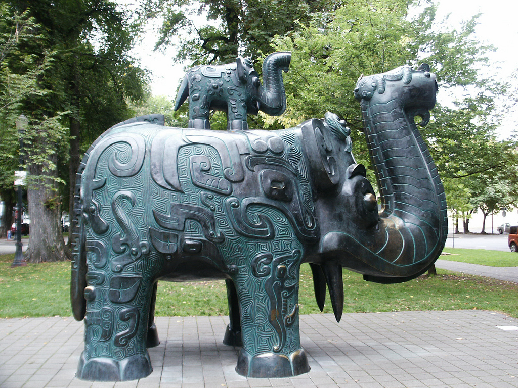 Photo of elephant sculpture